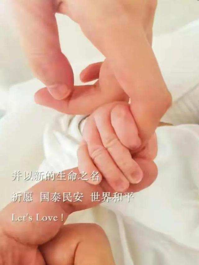 51岁李亚鹏再当爸！王菲“满脸的嫌弃”成全了老李“双重的幸福”