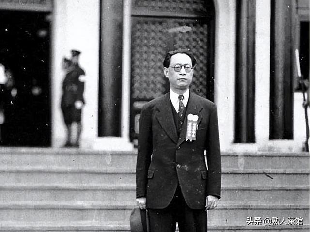 陈赓到一个下属家走了一趟，回来后向周恩来汇报：此人日后会叛变