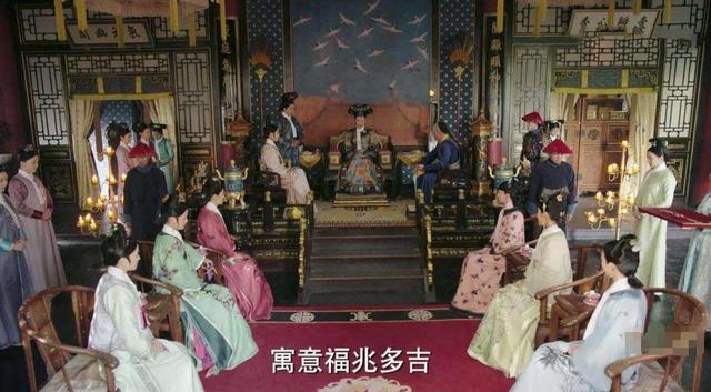 清朝妃子除了侍奉皇帝之外，每天的生活都是如何度过的？