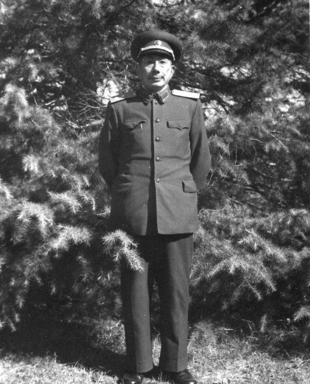1956年，毛主席让姚喆去看望贺子珍，21年前还让他保护自己的安全