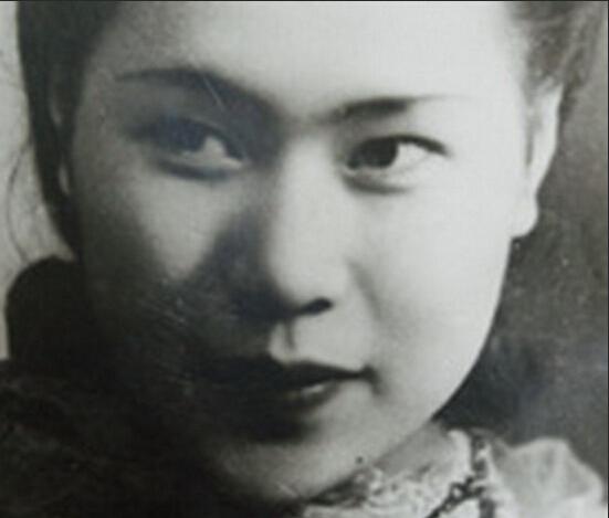徐悲鸿长女：父母离婚后，曾因母亲做他人情妇拒绝认她，90岁辞世