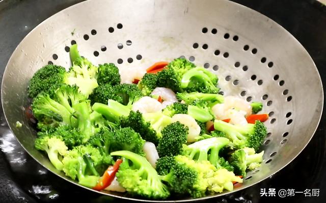 春天，建议中老年：多吃7种“天然高叶酸”的食材，早吃早受益
