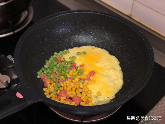 饭团这样做好吃又有仪式感！做法简单10分钟上桌，孩子喜欢抢着吃