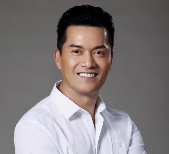 50岁以上男演员照片 中老年(50岁以上男演员的相片)-天晟网