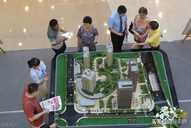房产税会来吗？专家提出“免征面积”方案，2类人做好准备