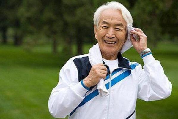 老年人年龄最新标准公布，这个年纪之后的人，允许称呼“老年人”