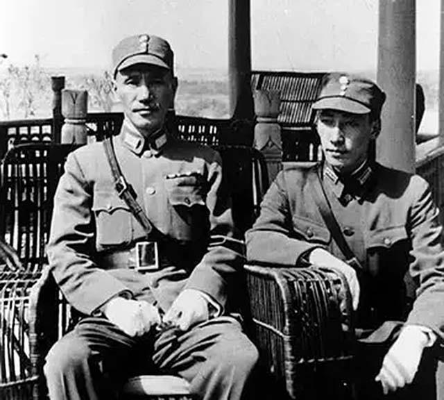 1984年蒋纬国被问及与戴家关系：都是我的亲人，姓蒋姓戴我都愿意