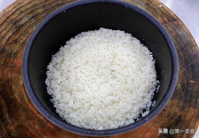 米饭配什么素菜好吃菜谱？适合吃米饭的下饭简单素菜，这才是好文