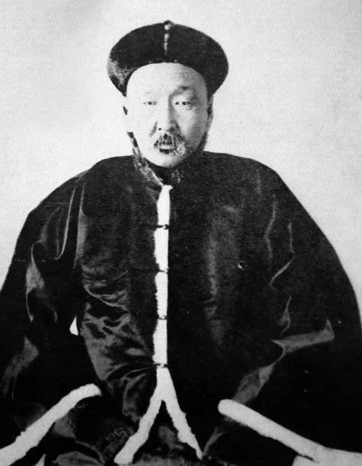 满八旗与汉八旗民俗礼仪比较