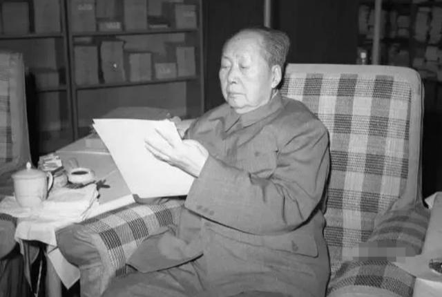76年毛主席逝世后，中央得知李敏未能守灵，特意为其设置主席灵堂