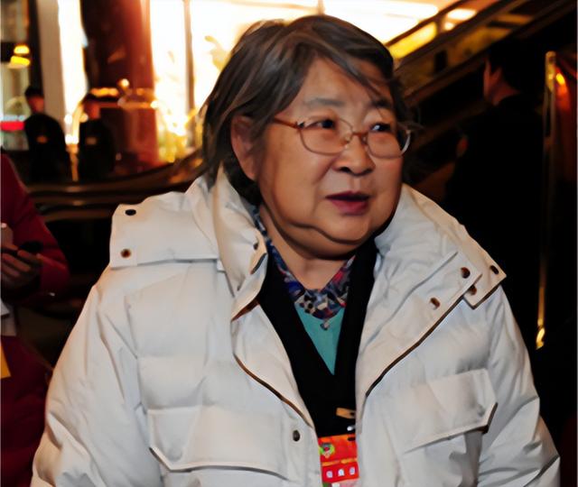 毛主席看透生死，逝世前一天怎样度过？2001年李敏公开其护理过程