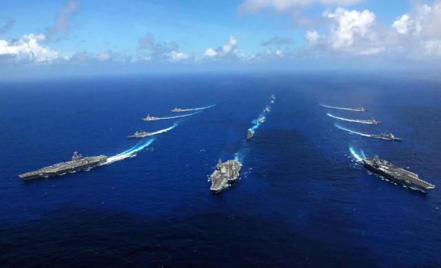 中国一年新增17万吨舰艇，与美国还有多大差距？差在哪里？