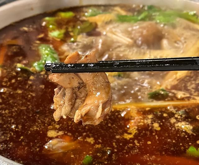 成都一火锅店用＂地沟油＂被判赔1376万 涉事店已注销