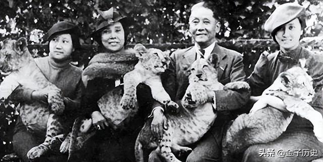 日本女护士嫁中国将军64年，生下歌唱家女儿，女婿更是家喻户晓