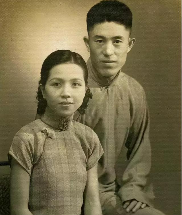 83年前妻陈碧莲想要复合，郑洞国婉拒：我的工资，还不够她花10天