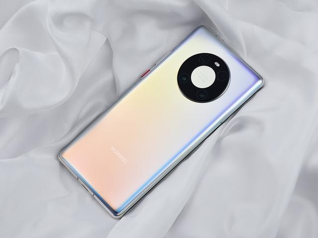 华为Mate40 Pro换成荣耀Magic4 Pro，使用7天，给出合理体验报告