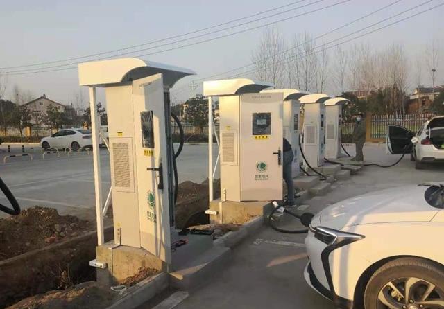 自燃可赔，电池充电桩全管，新能源车险专属条款来了