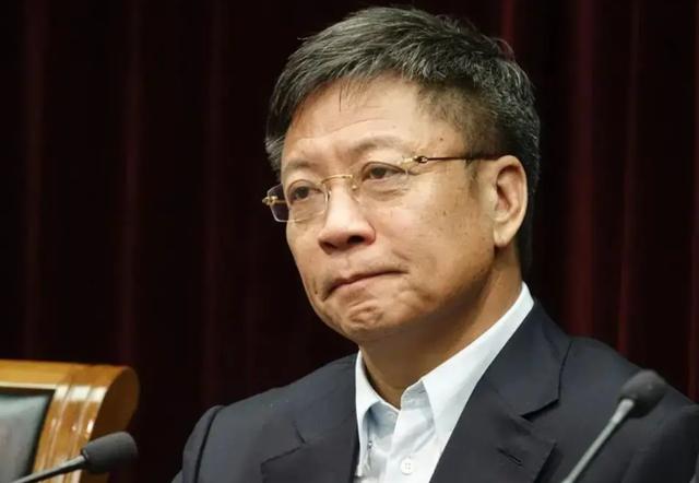 融创展期的背后，究竟是行业至暗时刻还是黎明曙光？