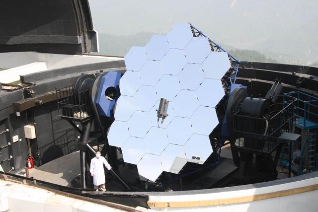 130亿年银河系演化史！中国望远镜立功，太厉害了