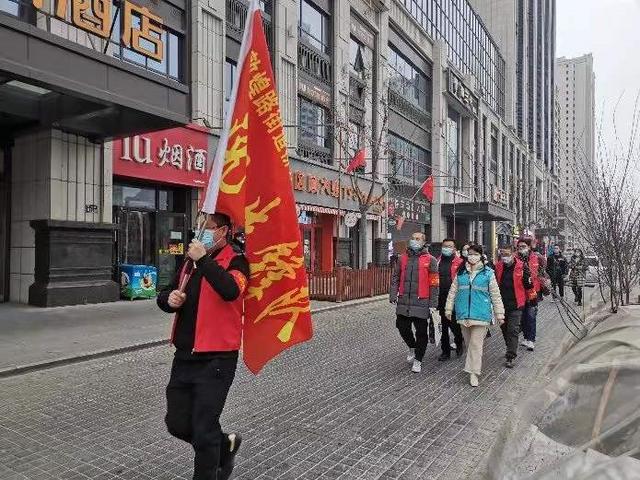 市区机关干部常态化驻守社区 基层治理再添活力再提效能