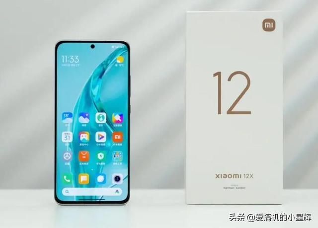 iPhone SE3跌至“新低价”，A15+全网通5G，网友却开始纠结了