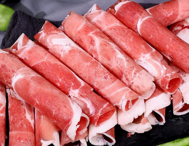 “注胶肉”或已泛滥？消化科医生：常见的4种肉，也要少碰