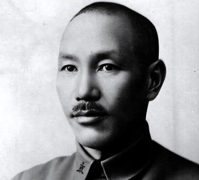 孙中山在任期间，比起蒋介石更中意另一人，一度想让宋美龄嫁给他