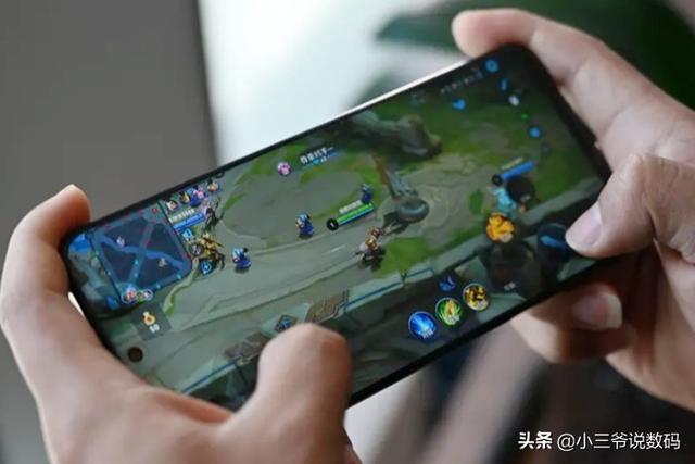 荣耀Play6T Pro：千元高颜值，畅快大玩家