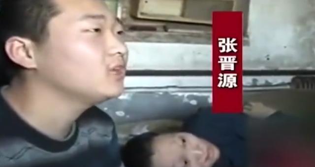 山西15岁“最小钉子户”，断水断电也不搬，背后隐情感动拆迁队