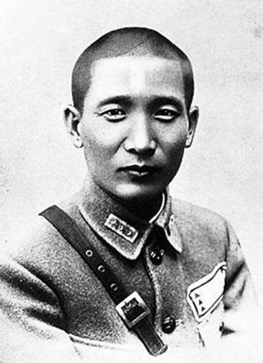 1949年，蒋经国大骂张治中：他真是太天真，以后必将死无葬身之地