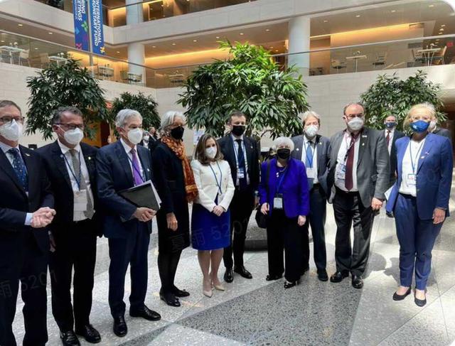 俄代表正发言，美国财长甩脸色离开G20会场，响应的国家只有两个