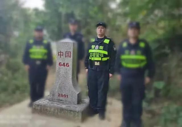 我知道你在这里——献给战友韦国东