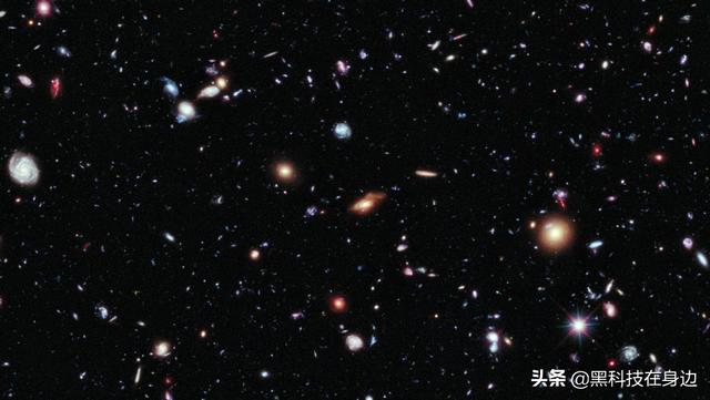 韦伯望远镜比哈勃强100倍！看了韦伯首张超清晰照片，你就明白了