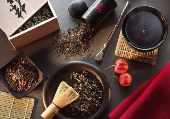 建议中老年人，不管有钱没钱，这4种茶不要碰，口感差，还丢面儿