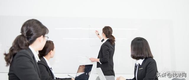 试用期内劝退有补偿吗「试用期员工被公司劝退有补偿吗」