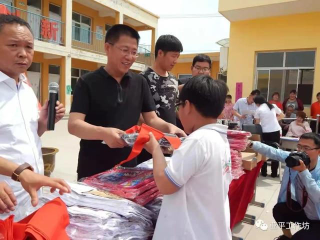 鑫锐制砂一体洗砂机视频