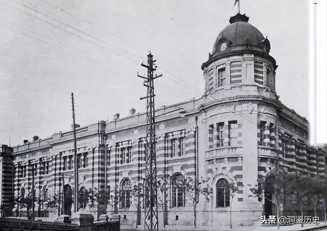 1927年李大钊被施以绞刑，时间长达40分钟，24年后真相才被揭开