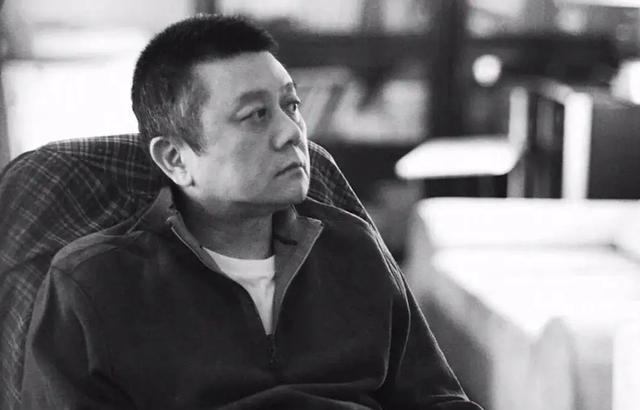英达对巴图不闻不问多年，现改口内涵宋丹丹，当年王朔为啥骂他？