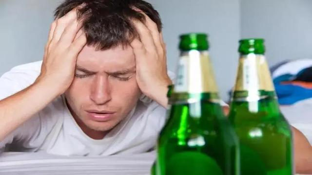 经常喝酒，但不喝多，每次不超过2两，一段时间后，会有什么问题