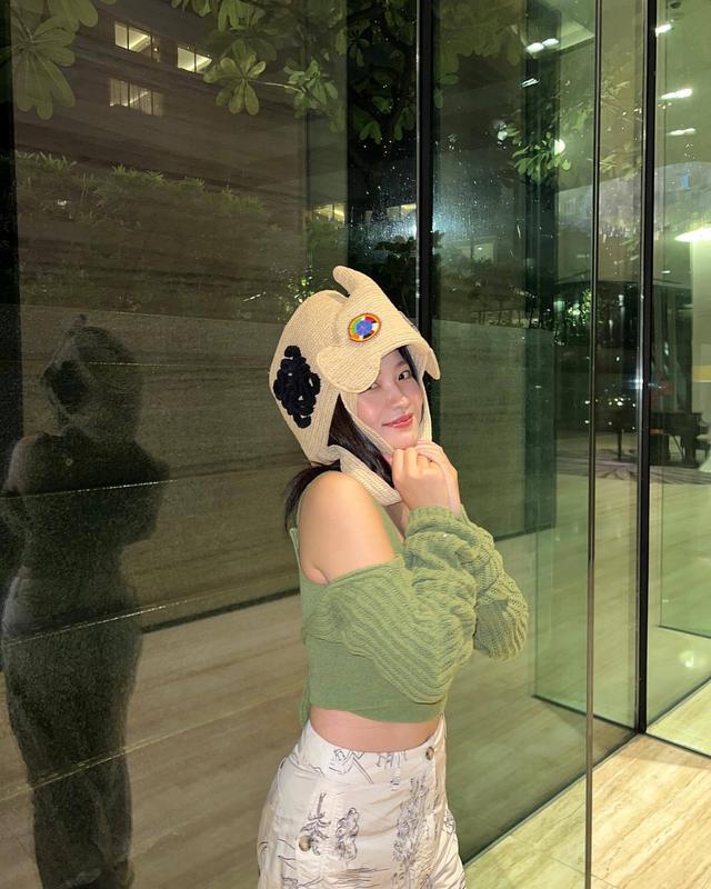 ����Ů���ǰ���ͼƬ(Red Velvet Yeri����ʱ�а�������ͷ�ϣ������������)