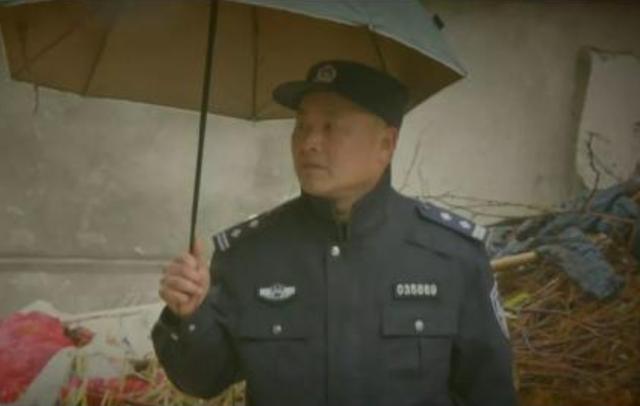 2007年武汉女大学生失踪，父母卖房寻找，12年后出现在母校废弃房