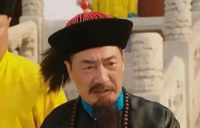 清朝银库看守，靠伤害身体的方式偷银，年入上万两，晚年痛苦而死