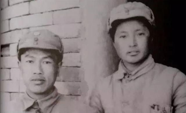 1949年小战士从报纸上认出父亲，连长：你别闹了！这可是兵团司令