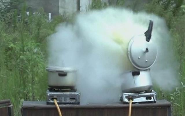 高压锅爆炸威力堪比手榴弹？云南一男子做饭被炸进医院！有多危险