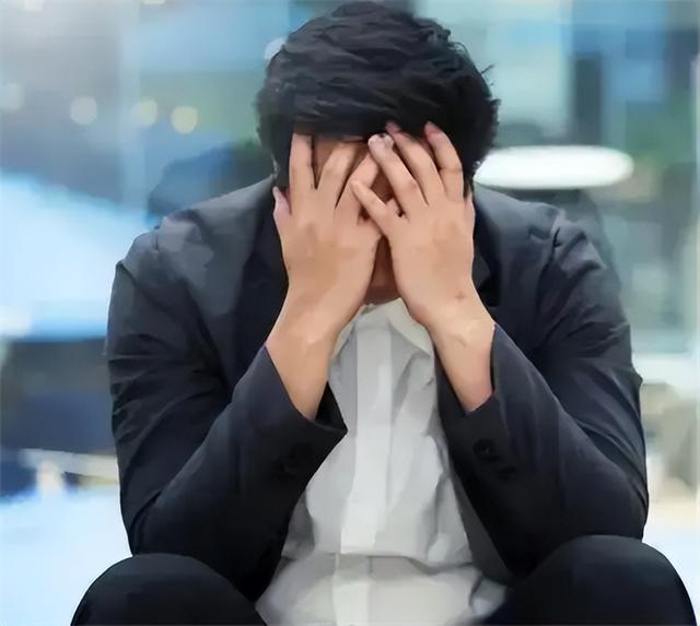 上海一男子请丧假未批，强行休假被开除！索赔公司10万，法院判了
