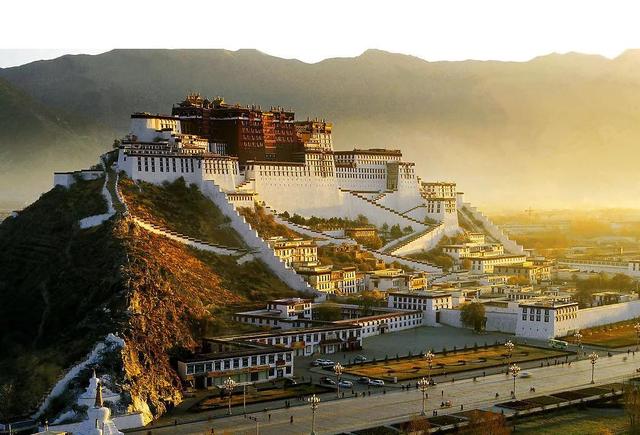藏傳佛教教派，送給想要旅行結緣的你