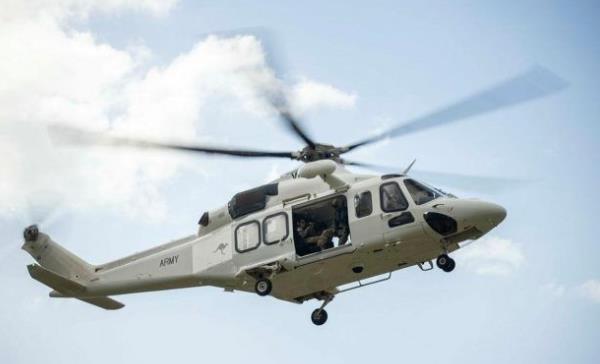 澳大利亚陆军主力直升机一再停飞陷困境 竟然租来私营商用直升机应对
