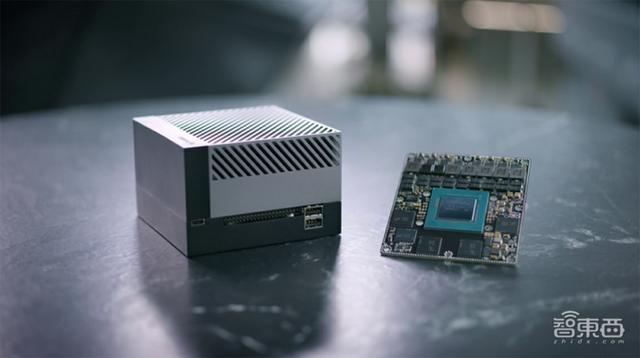 老黄数字人登场！英伟达秀“元宇宙”肌肉，推巴掌大AI超算和虚拟人平台