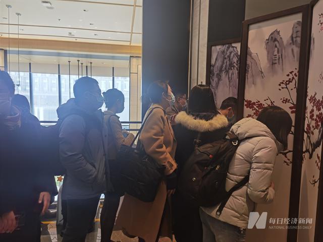 医保谈判第二日重头戏上演：明星抗癌药PD-1终于登上谈判桌，二级市场已闻风先涨