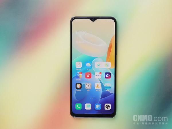 追求手感和续航的看进来 这几款手机最低仅需1449元